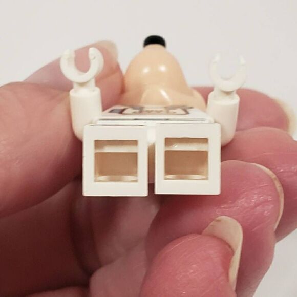 LEGO Disney Minifigure Minnie Mouse Spacesuit dis048 Space‎ Rocket - Picture 5 of 6